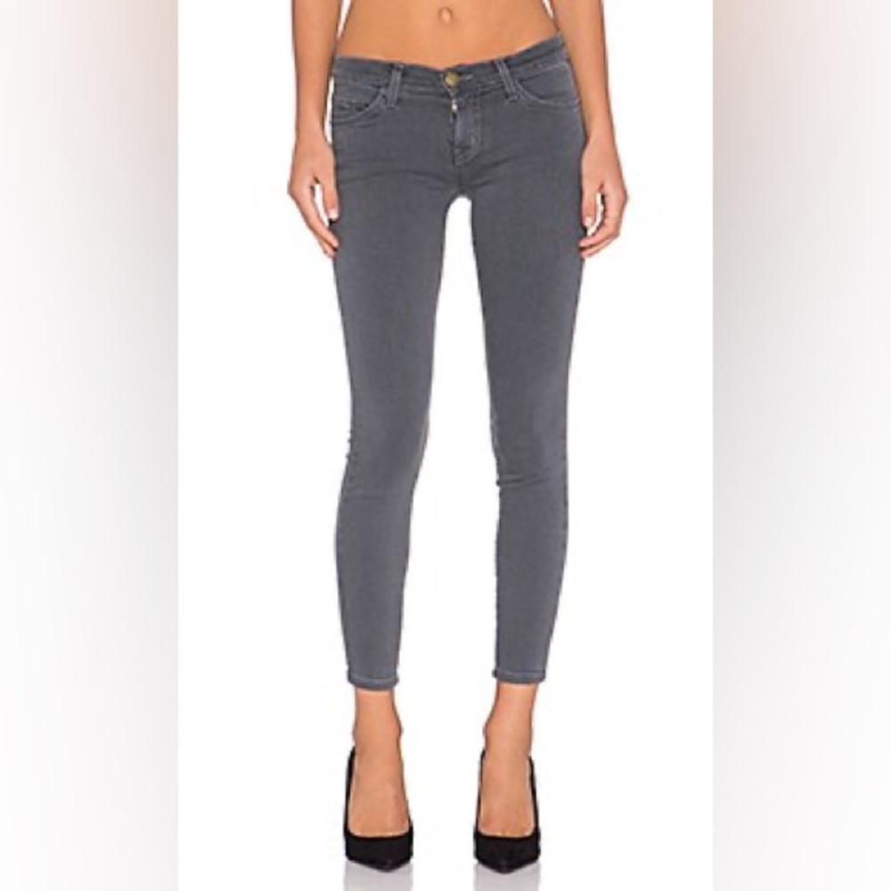 Current/Elliott in The Stiletto